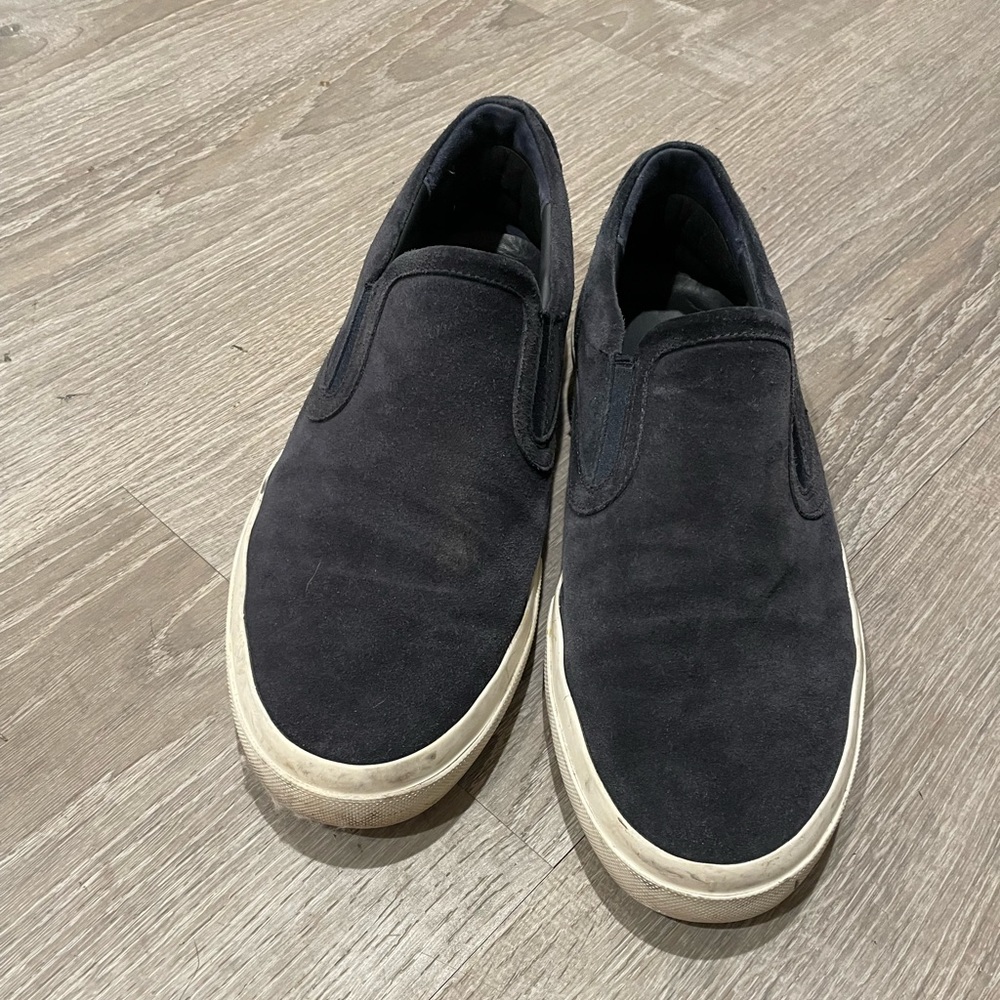 Vince Blue Suede Slip on sneakers